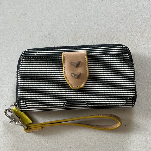 STELLA&DOT Madison tech wallet wristlet, navy/white stripe - Picture 3 of 8